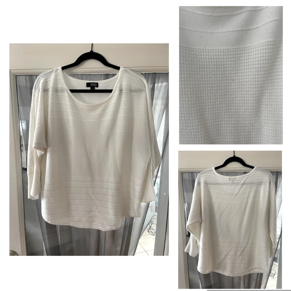 White 3/4 sleeve sweater